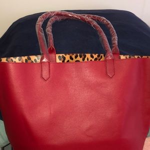 Red Tote